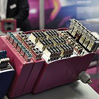 Lang, lang ist’s her