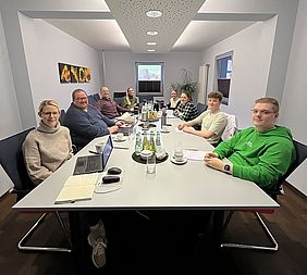 Ein Neustart mit frischem Wind: Das Social Media Team von eks Engel im Kick-off Workshop